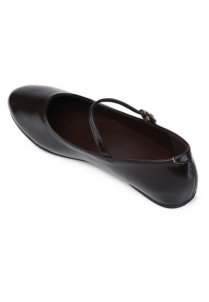 Aelia Rounded Toe Flats & Ballerina (Chocolate)