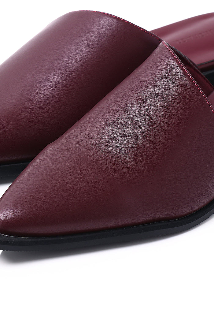 Aira Slip On Sandals (Maroon)