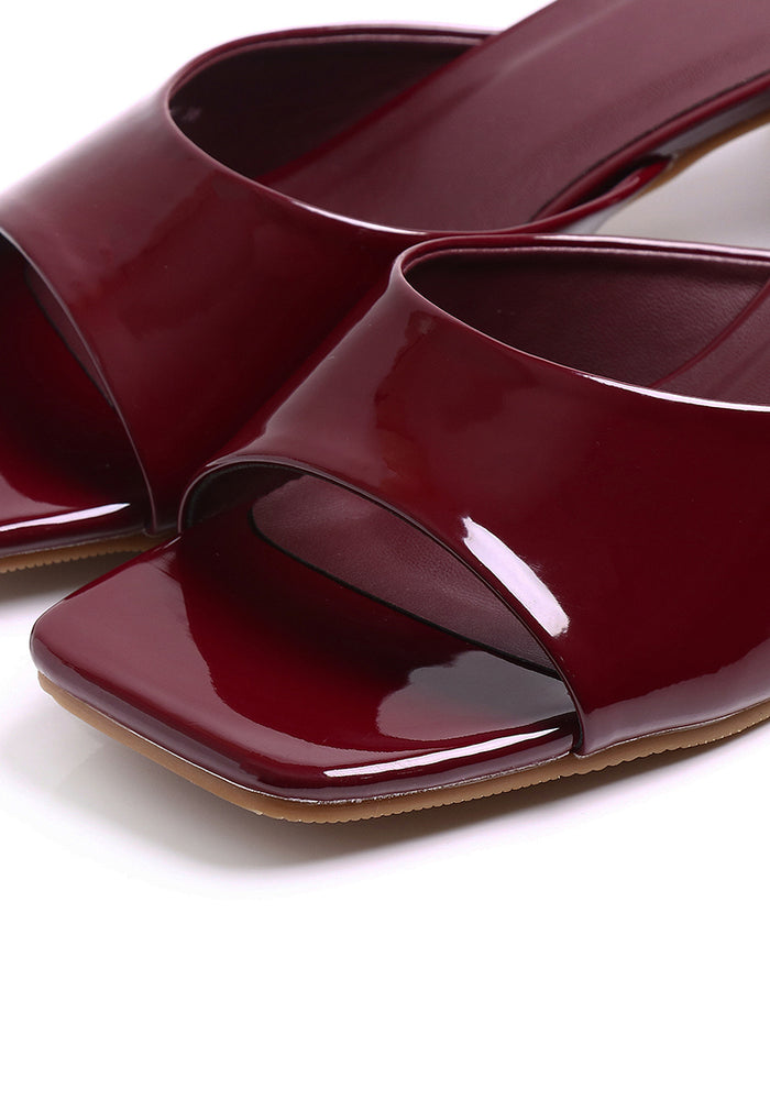 Aria Heels In Patent (Maroon)