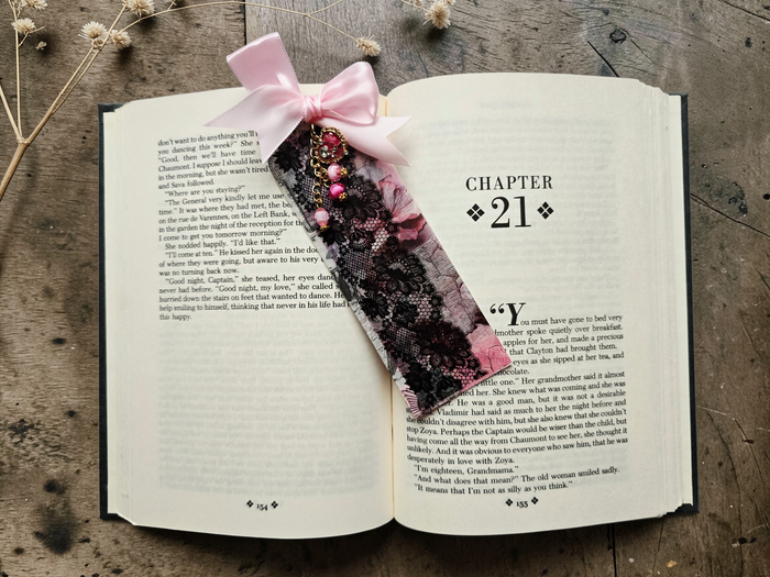 Bloom Charm Bookmark | Whisper Dreams