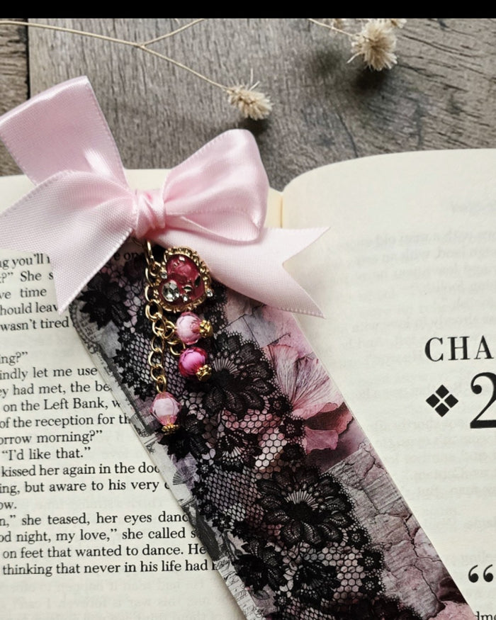 Bloom Charm Bookmark | Whisper Dreams