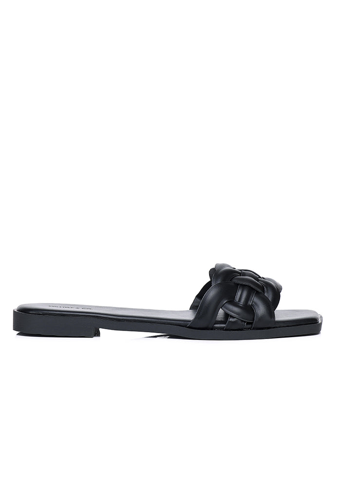Camila Sandals (Black)