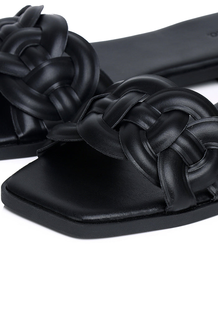 Camila Sandals (Black)