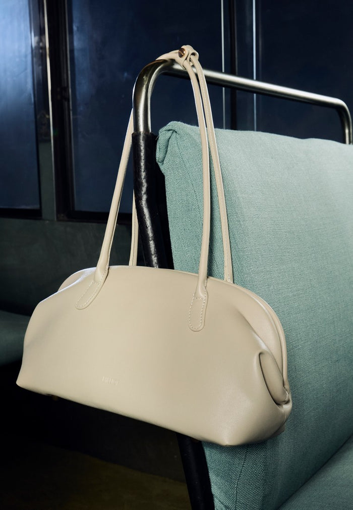 Colette Arc Bag (Beige)