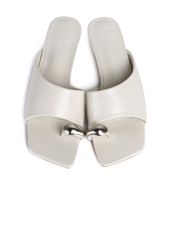 Daniela Toe Ring Heeled Sandals (Off White)