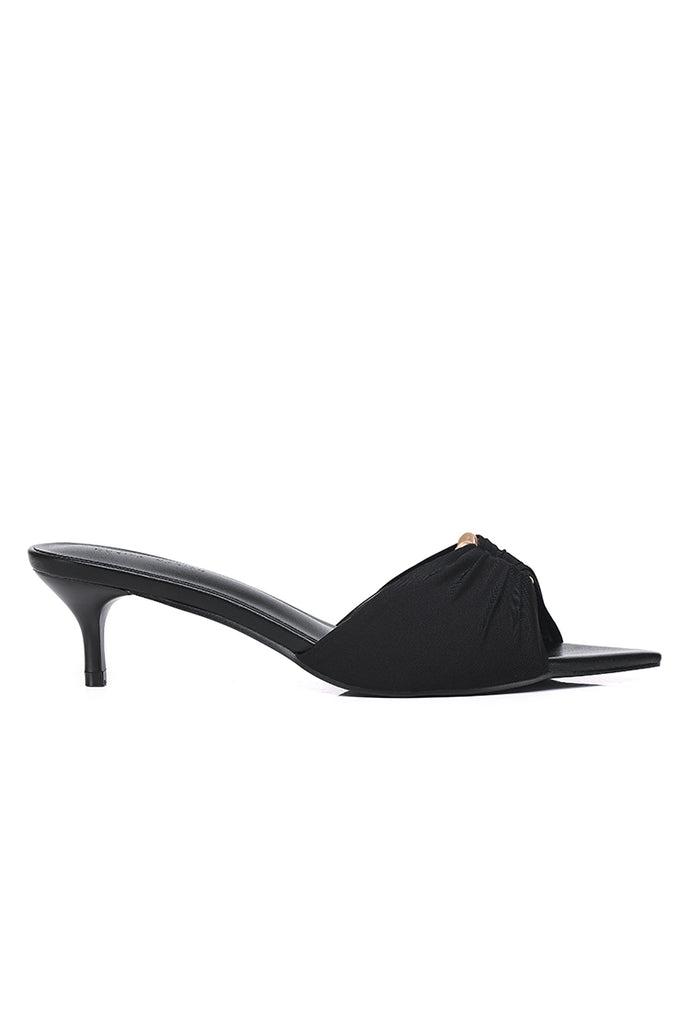 Hazeera Buckle Heels (Black)