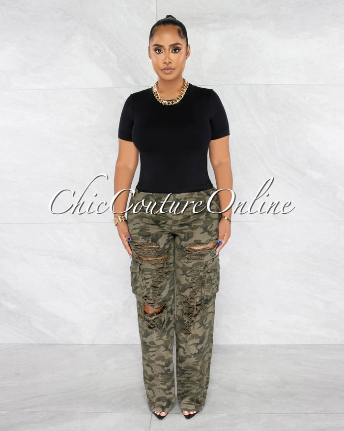 *Janice Black Round Neckline Crop Top