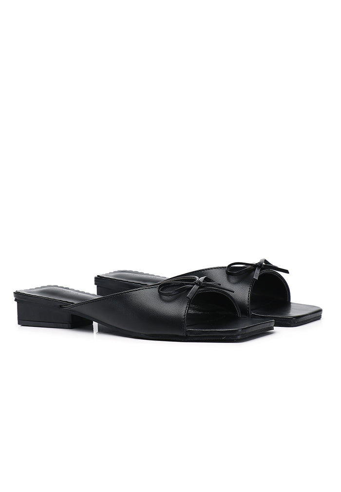 Kinsley Sandals (Black)