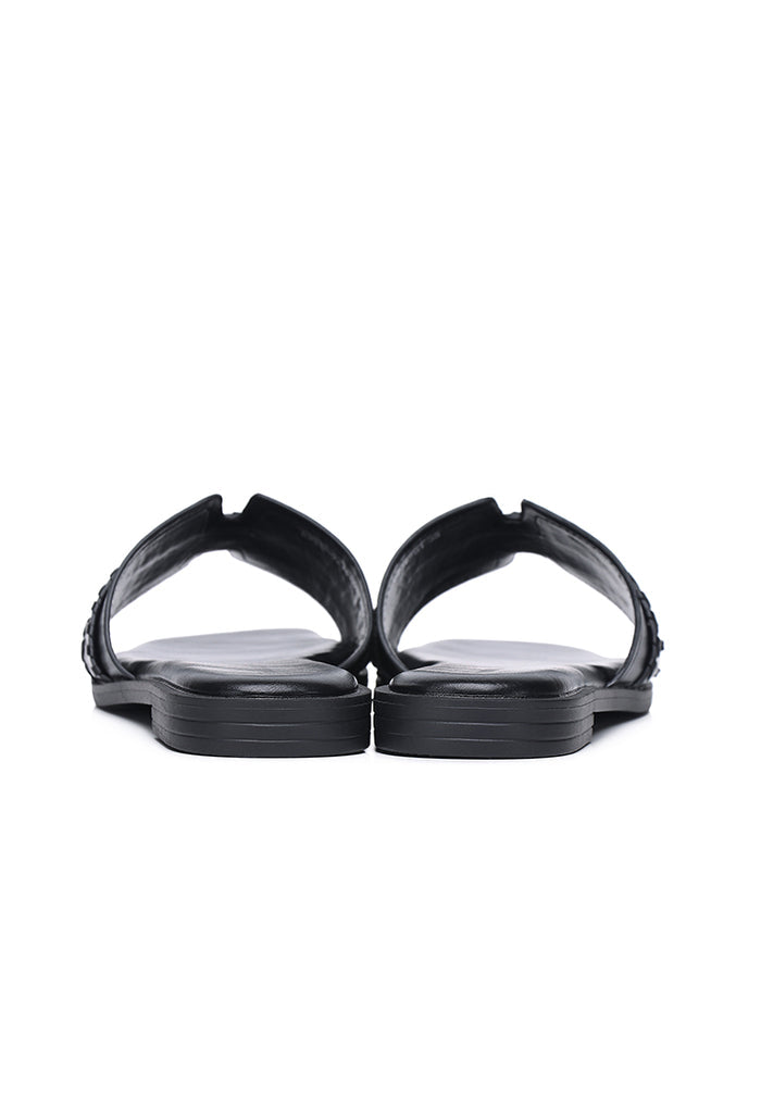 Maena Sandals (Black)