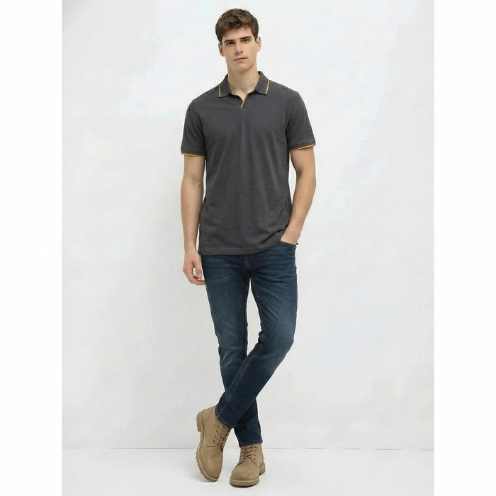 Men Black Sold Polo Collar T-shirt