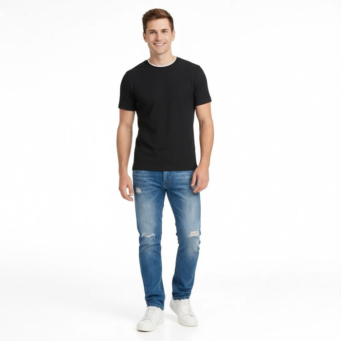 Men Black Solid Round Neck T-shirt