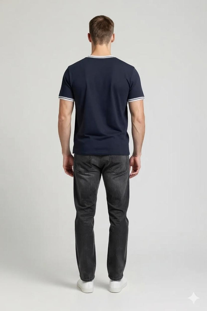 Men Navy Typography Printed T-shirt