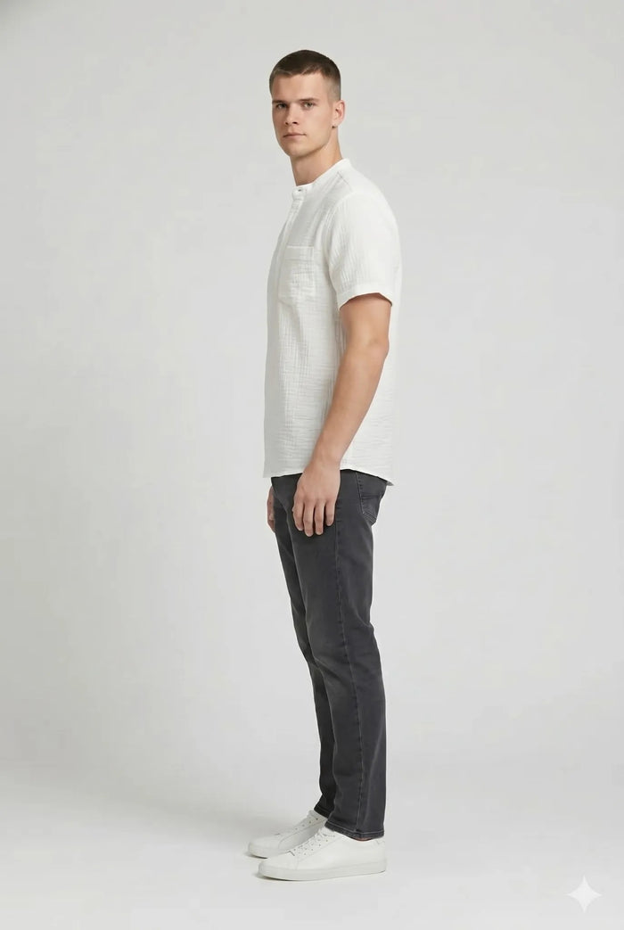 Men Off White Cotton Mandarin Collar Pockets T-shirt