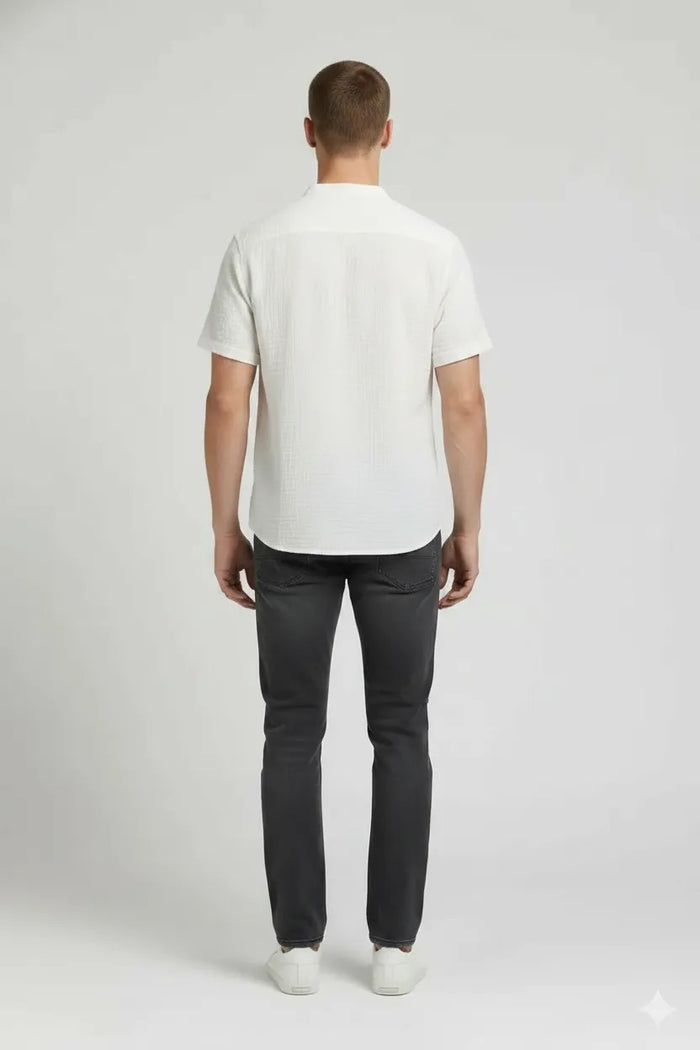 Men Off White Cotton Mandarin Collar Pockets T-shirt