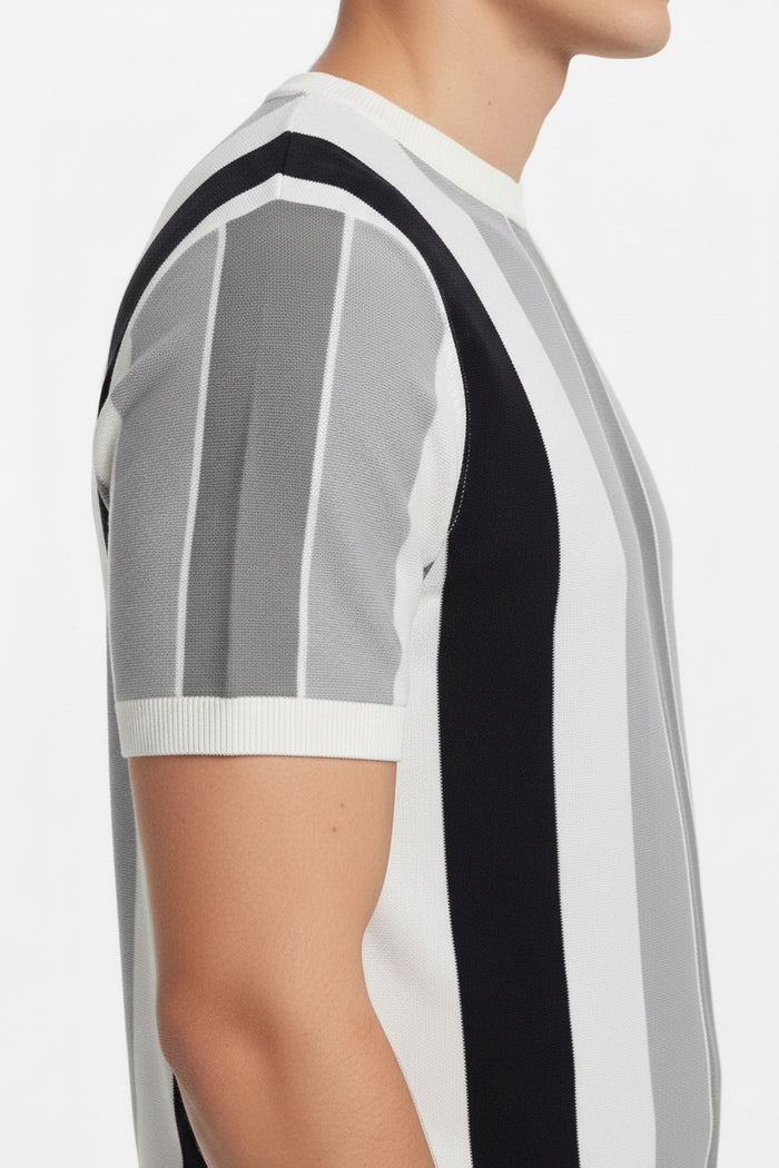 Men Off White Striped Monochrome T-shirt