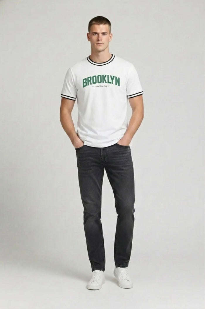 Men Off White Typography Printed T-shirt