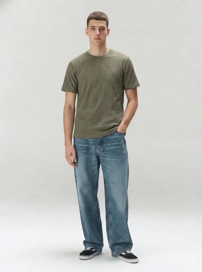 Men Olive Solid Round Neck T-shirt