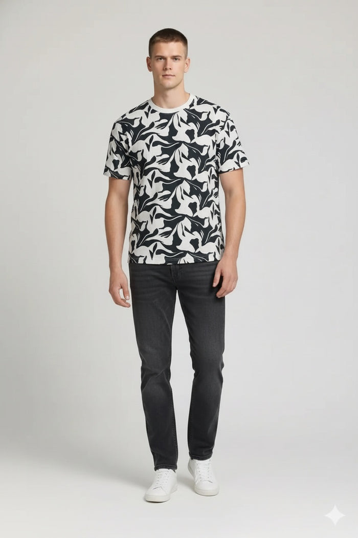 Men Pacific Round Neck Printed T-shirt