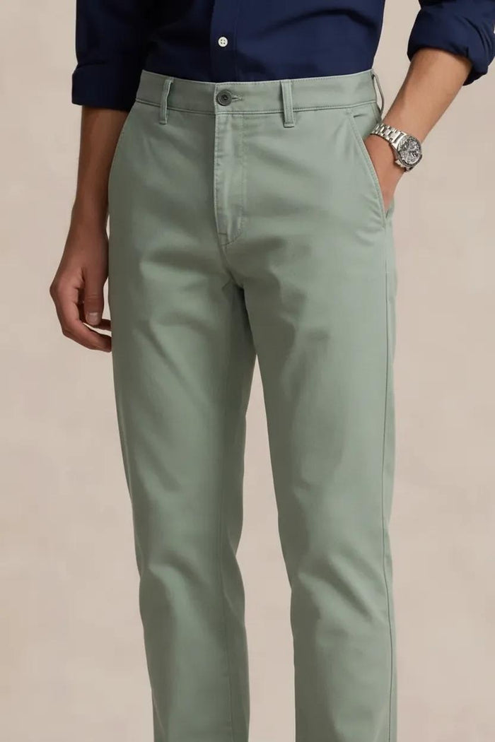 Men Pista Mid-Rise Chinos Trousers