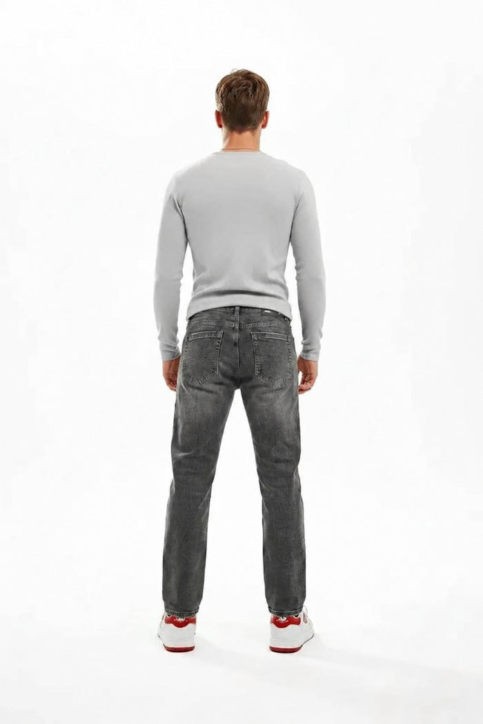Men Regular Fit Mid-Rise Light Fade Stretchable Jeans