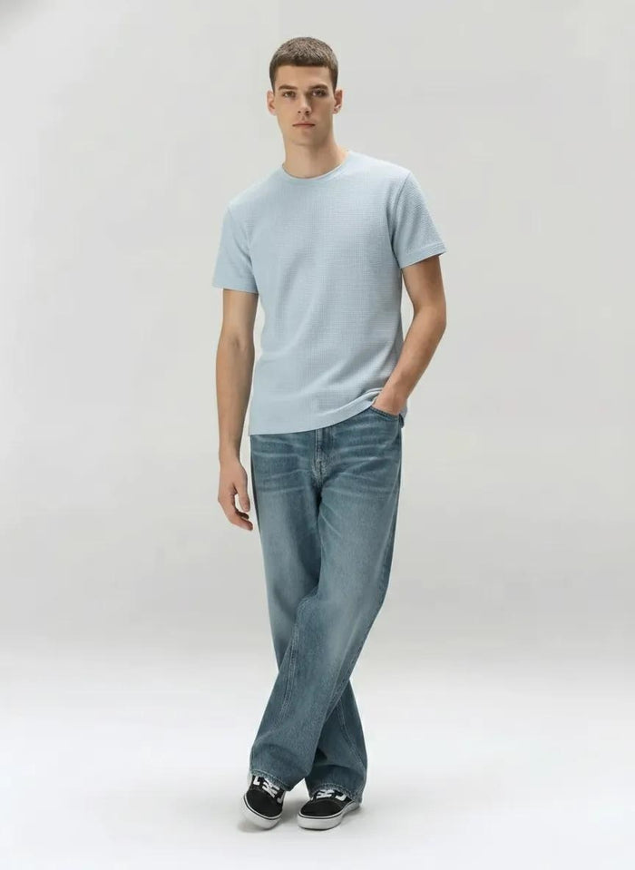 Men Sky Solid Round Neck T-shirt