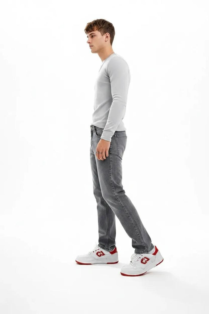 Men Slim Fit Mid-Rise Light Fade Stretchable Jeans