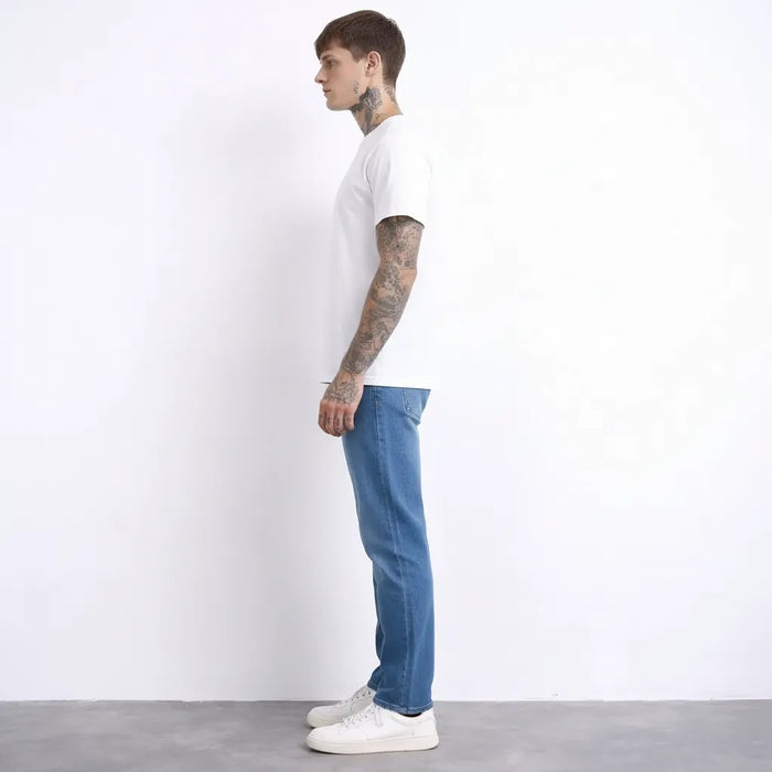 Men Straight Fit Mid-Rise Light Fade Stretchable Jeans