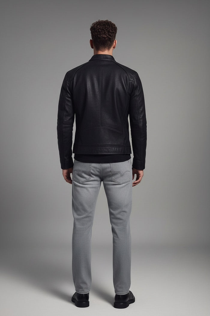 Men Straight Fit Mid-Rise Stretchable Jeans