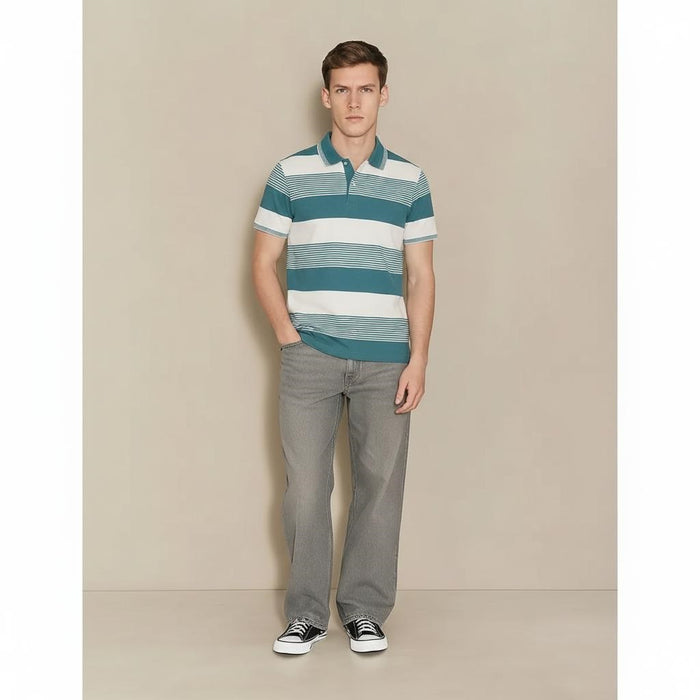 Men Surf Spray Colourblocked Polo Collar T-shirt