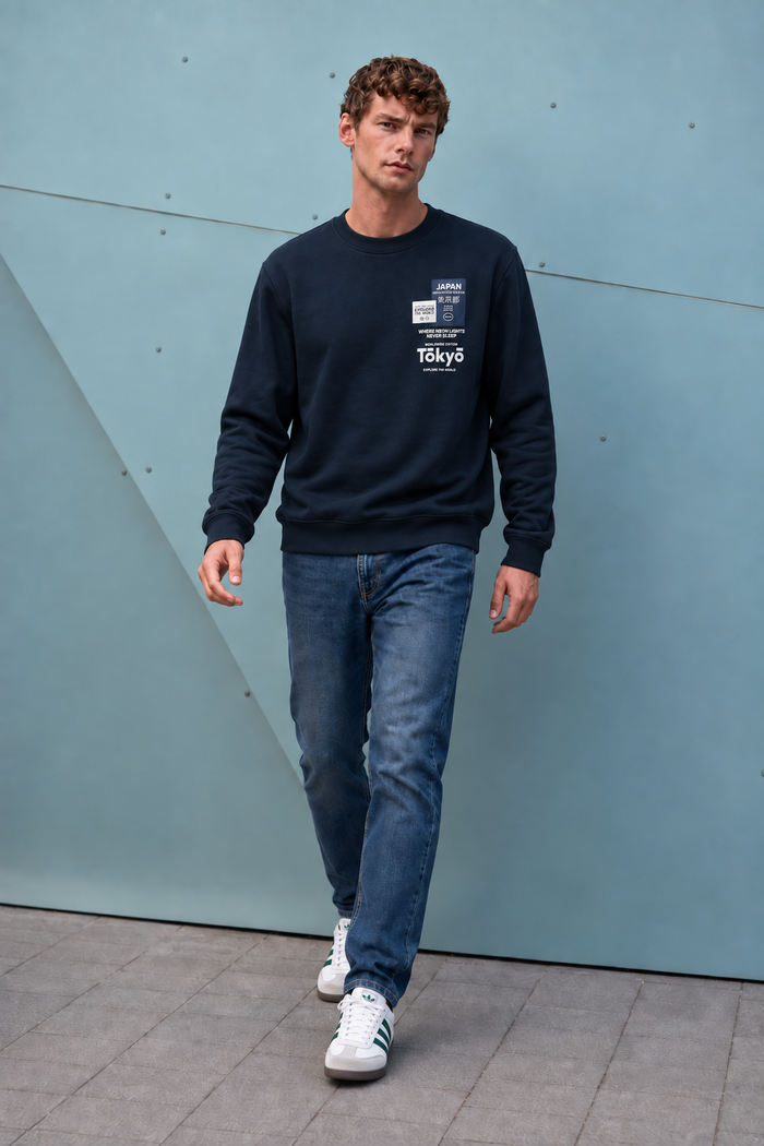 Men’s Dark Navy Cotton Brushed Fleece Graphic Sweatshirt – Regular Fit