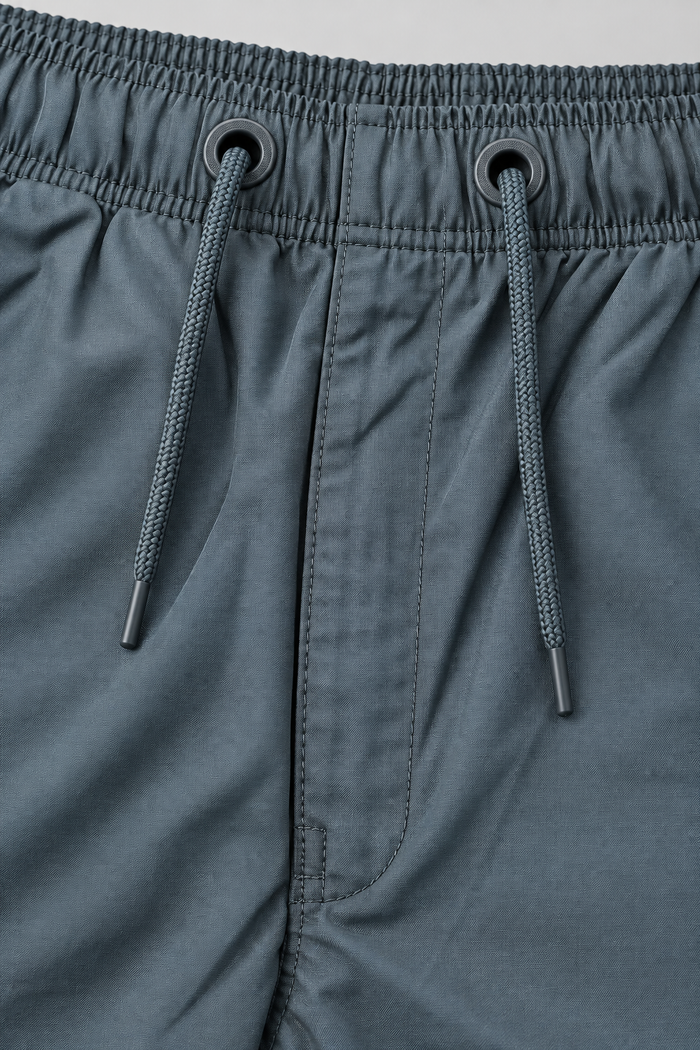 Men’s Poplin Lycra Lower in Gun Metal Colour – Regular Fit Woven Casual Pants