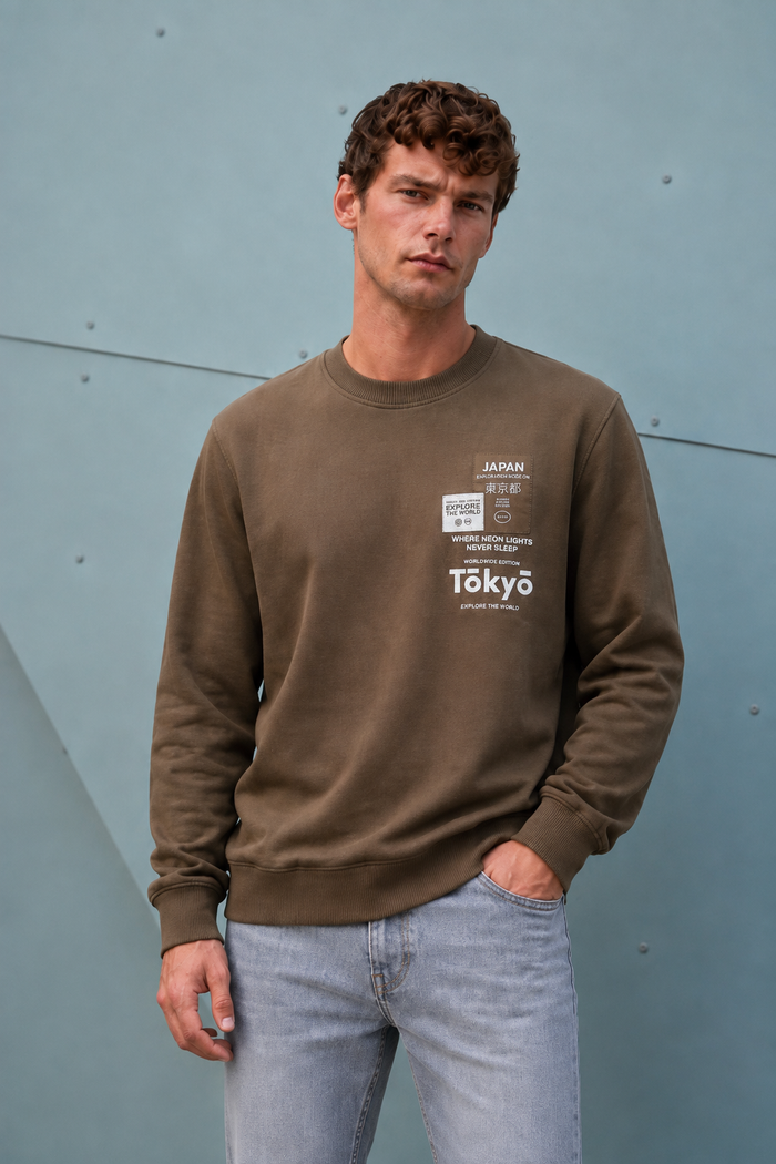 Men's Regular Fit Cocoa Brown Brushed Cotton Fleece Sweatshirt with Tokyo Graphic Print