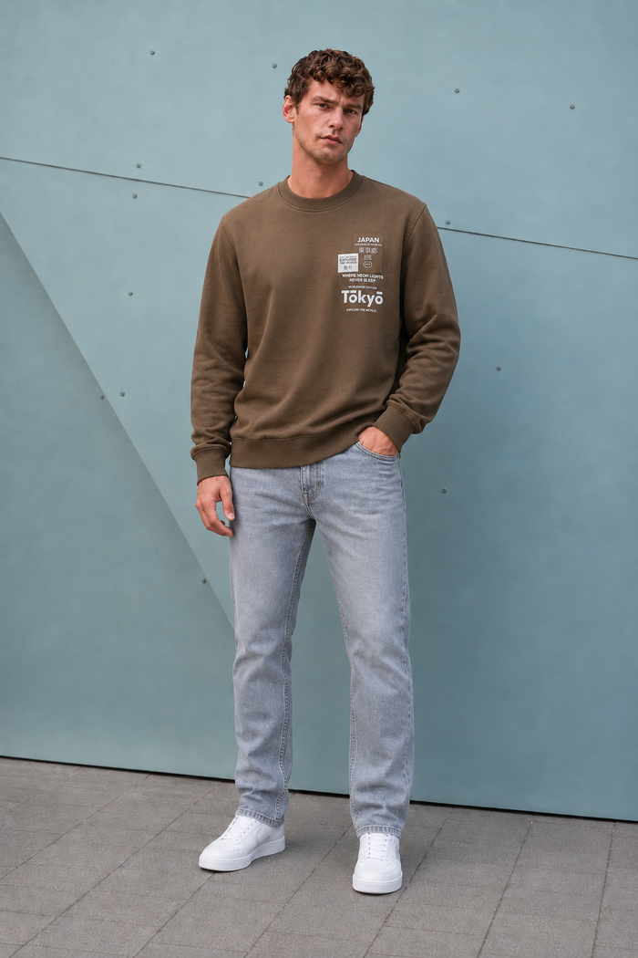 Men's Regular Fit Cocoa Brown Brushed Cotton Fleece Sweatshirt with Tokyo Graphic Print