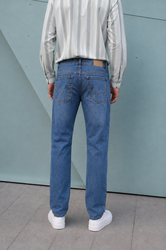 Men’s Urban Blue Denim Jeans – Straight Fit Mid-Wash Casual Jeans