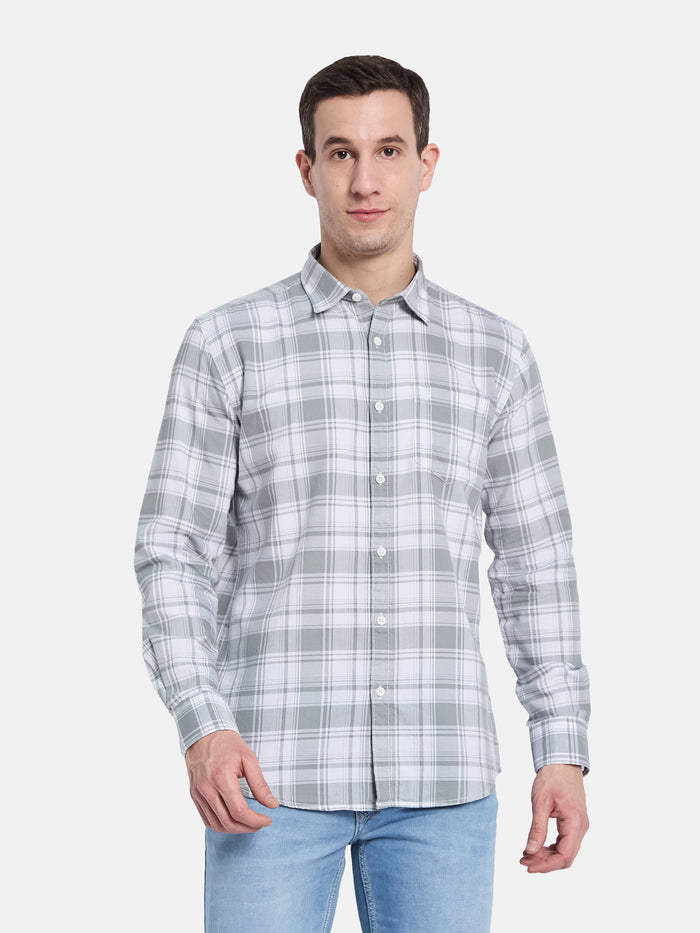 METTLE Men Opaque Checked Casual Shirt
