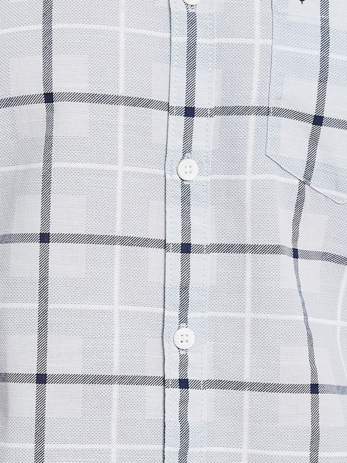 METTLE Men Opaque Checked Casual Shirt