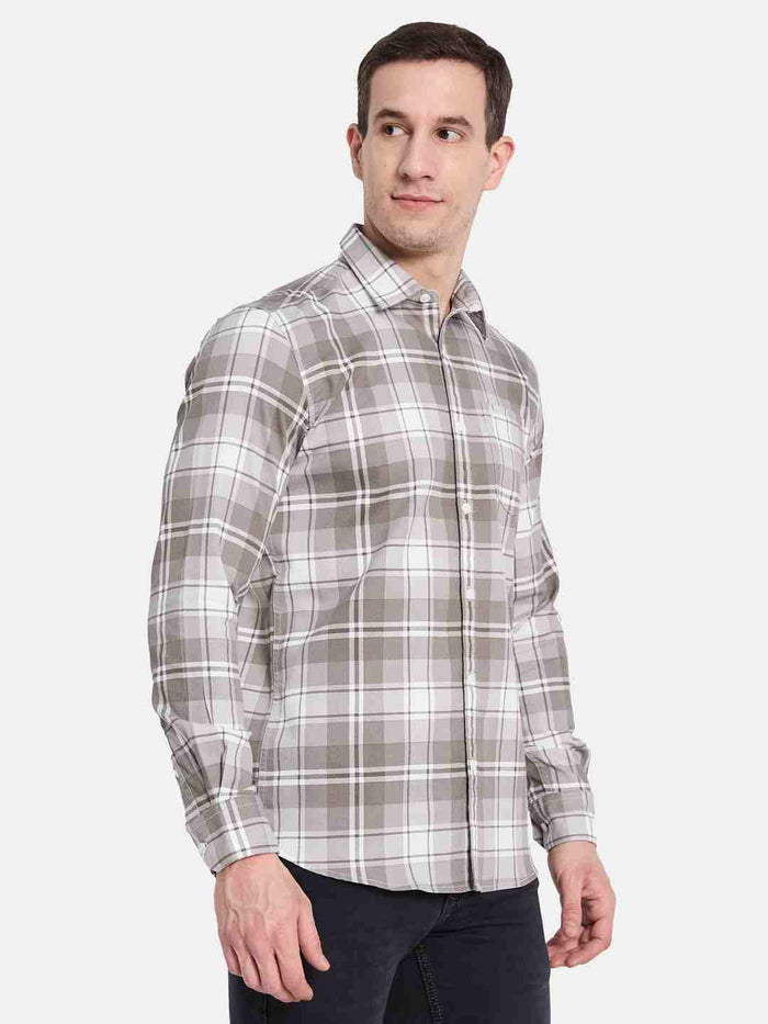 METTLE Men Opaque Checked Casual Shirt