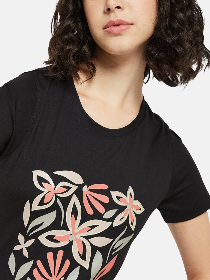 METTLE Women Floral Printed Round Neck Cotton T-shirt