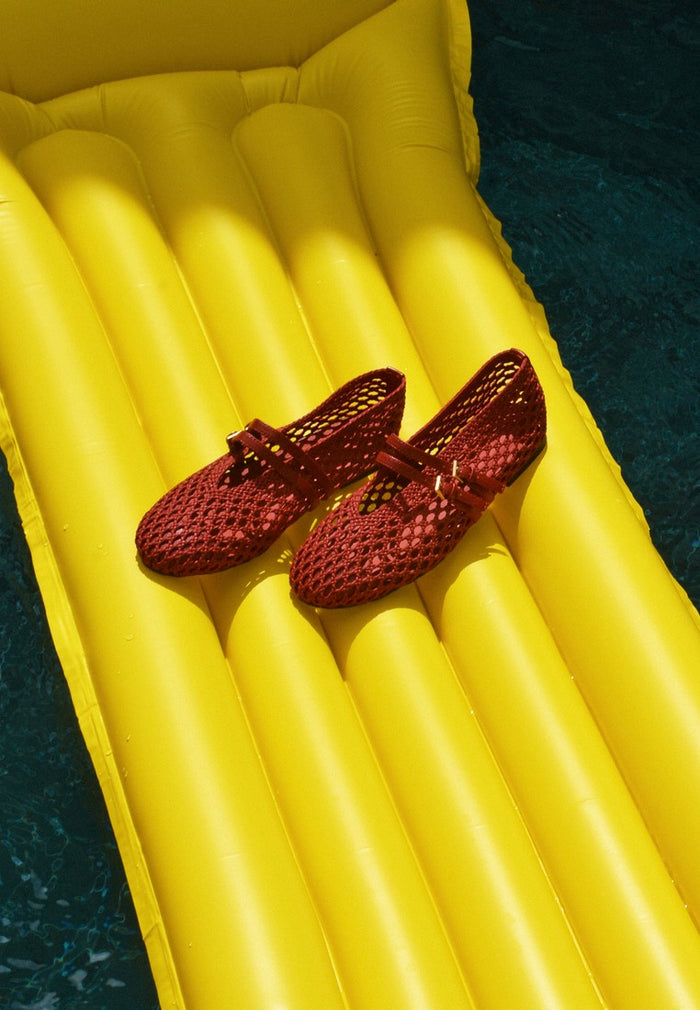 Nell Woven Raffia Ballet Flats (Red)