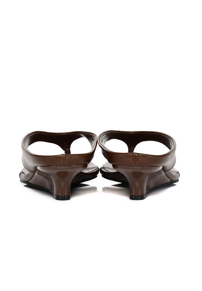 Parker Thong Wedges (Brown)