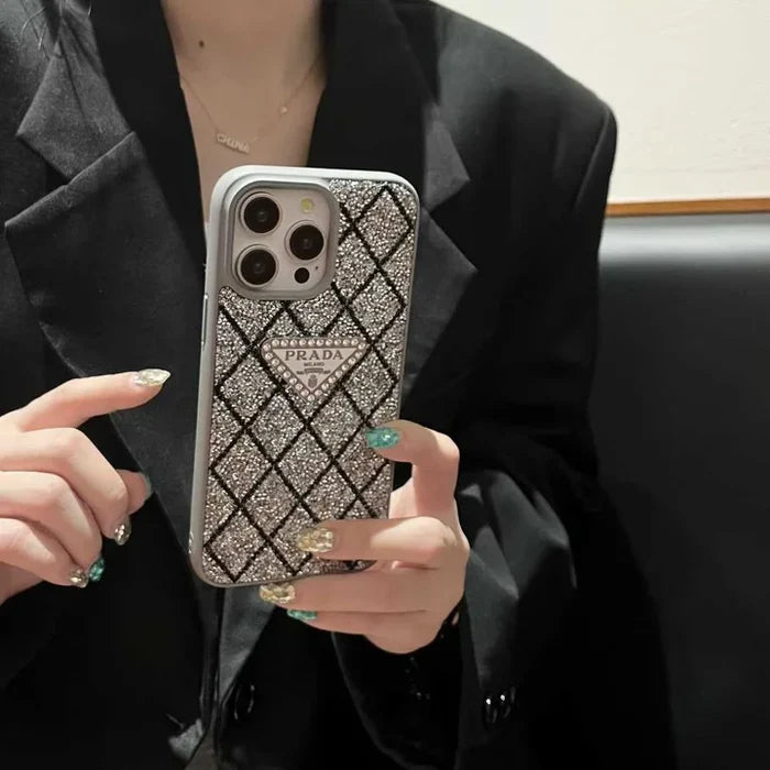 Phone Case with Sparkling Rhinestones For iPhone 17/ 16 / 15 / 14