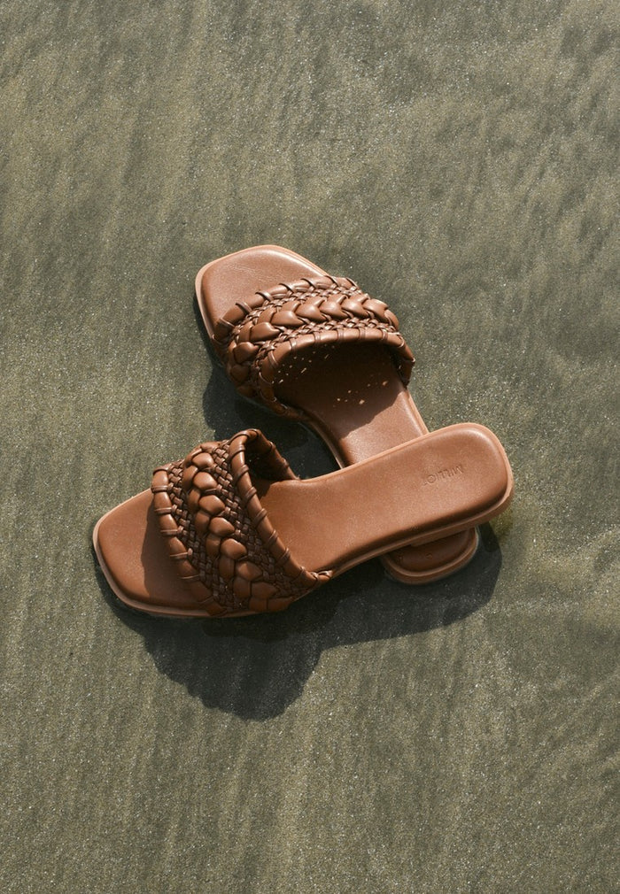 Reya Braided Sandals (Brown)