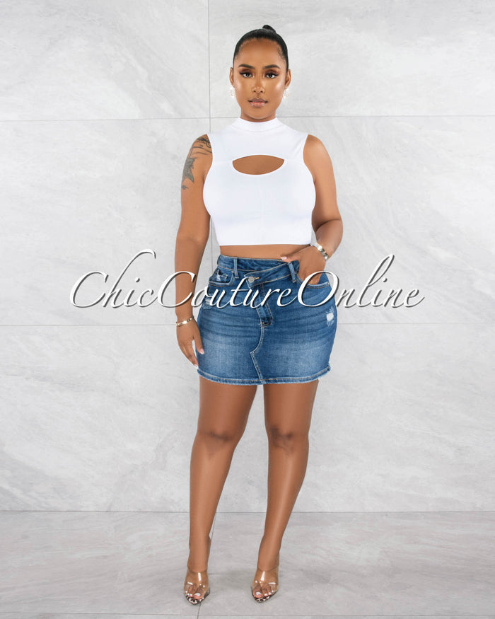 *Sherrie Medium Denim Distressed Mini Skirt