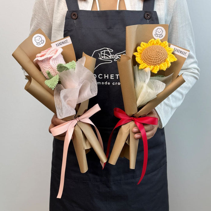 Single Stalk Crochet Flower Bundle – Sunflower & Classic Rose (Set of 5)