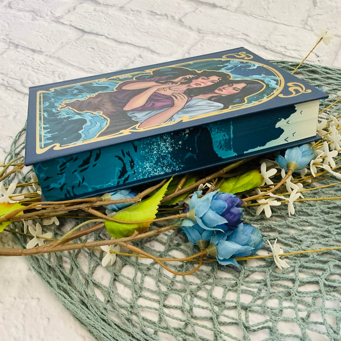 The Woman from the Waves by Roslyn Sinclair