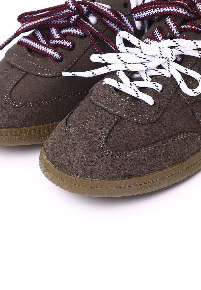 Velvia Round Toe Sneakers (Espresso)