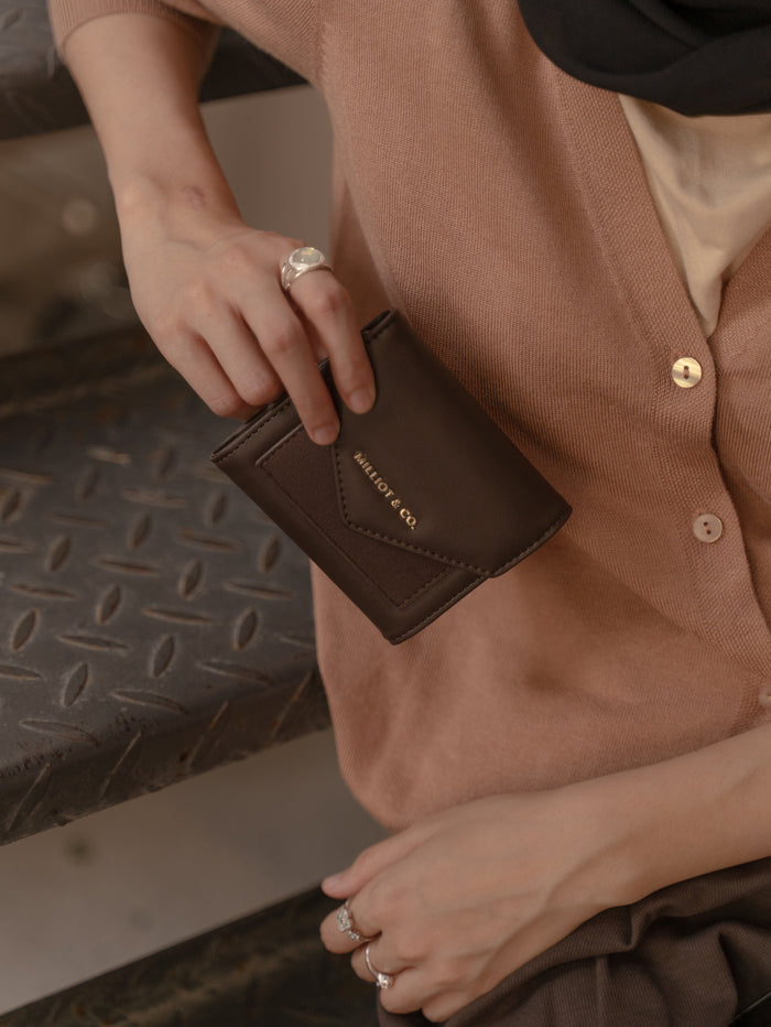 Velvora Mini Envelope Wallet (Coffee)