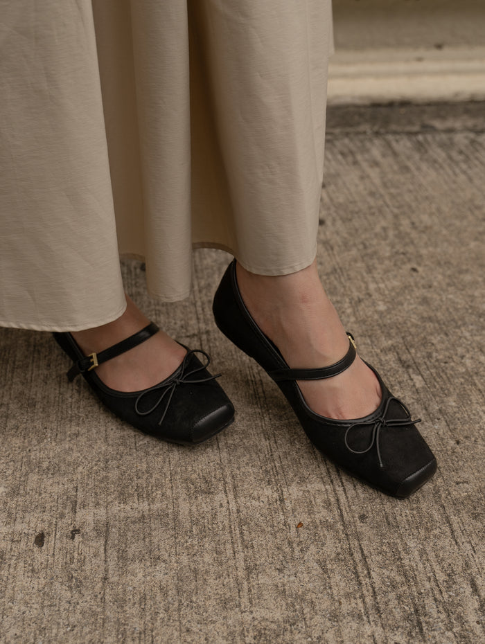 Yeri Square Toe Mary Jane with Bow Ballerina & Flats (Black)