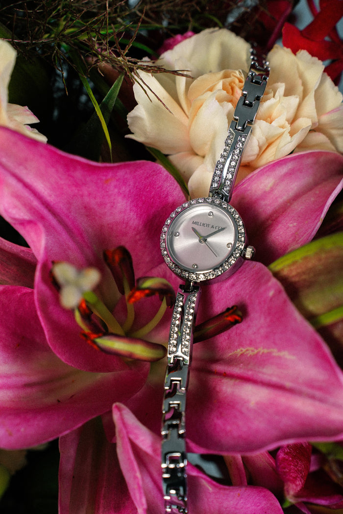 Yuna Rhinestone Analog Watch (Silver)